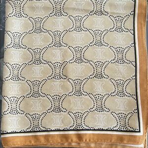 Vintage scarf Triomphe design